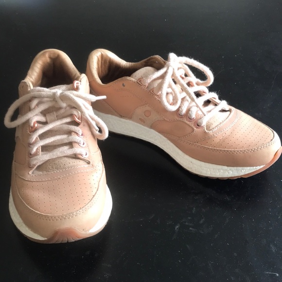 Dusty Rose Saucony leather sneakers - Picture 2 of 8